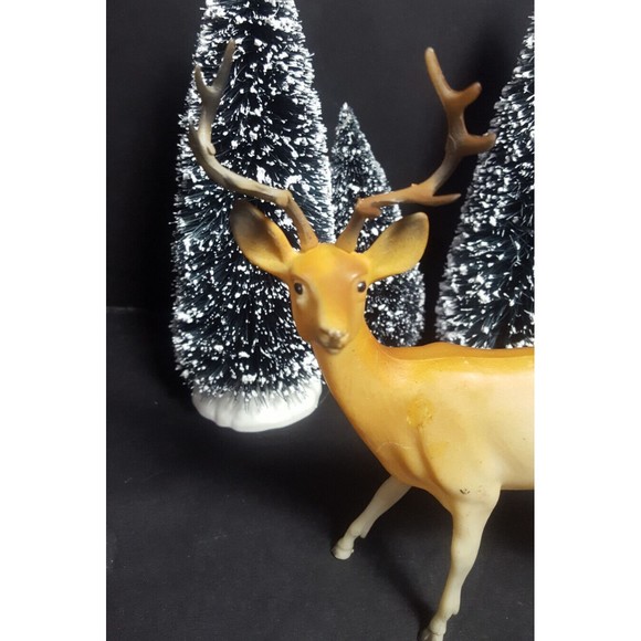 Vintage Hard Plastic Deer Made in Hong Kong - Picture 10 of 13